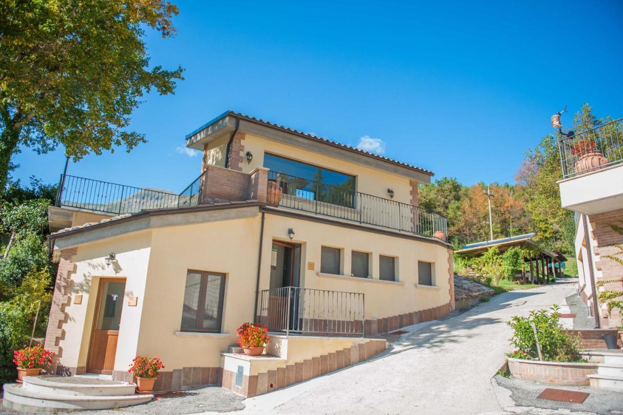 La Baita Di Pilato Montemonaco Dış mekan fotoğraf