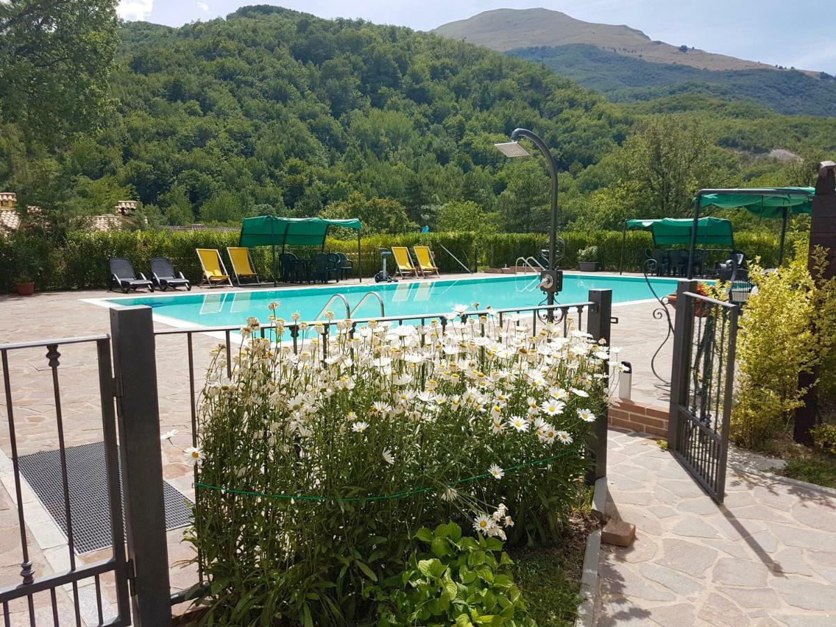 La Baita Di Pilato Montemonaco Dış mekan fotoğraf